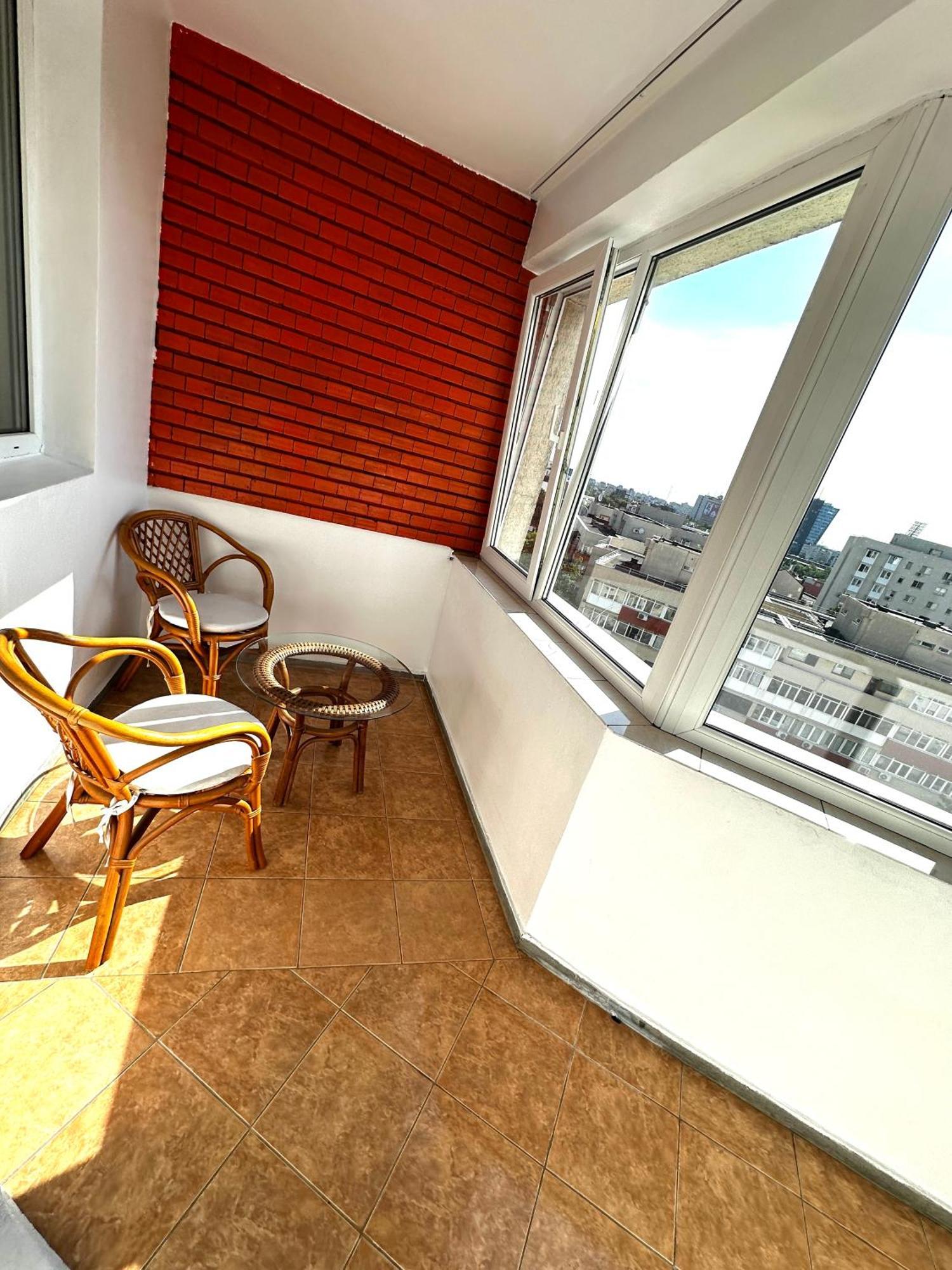 Le Petit Paris- Central , Dorobanti With A View Bukarest Exteriör bild